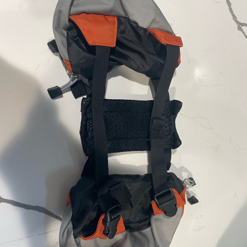 OllyDog Orange and Gray Dog Backpack - Picture 4 of 7